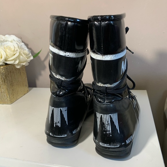SOLD TECNICA THE ORIGINAL MOON BOOTS Patent - Picture 4 of 10